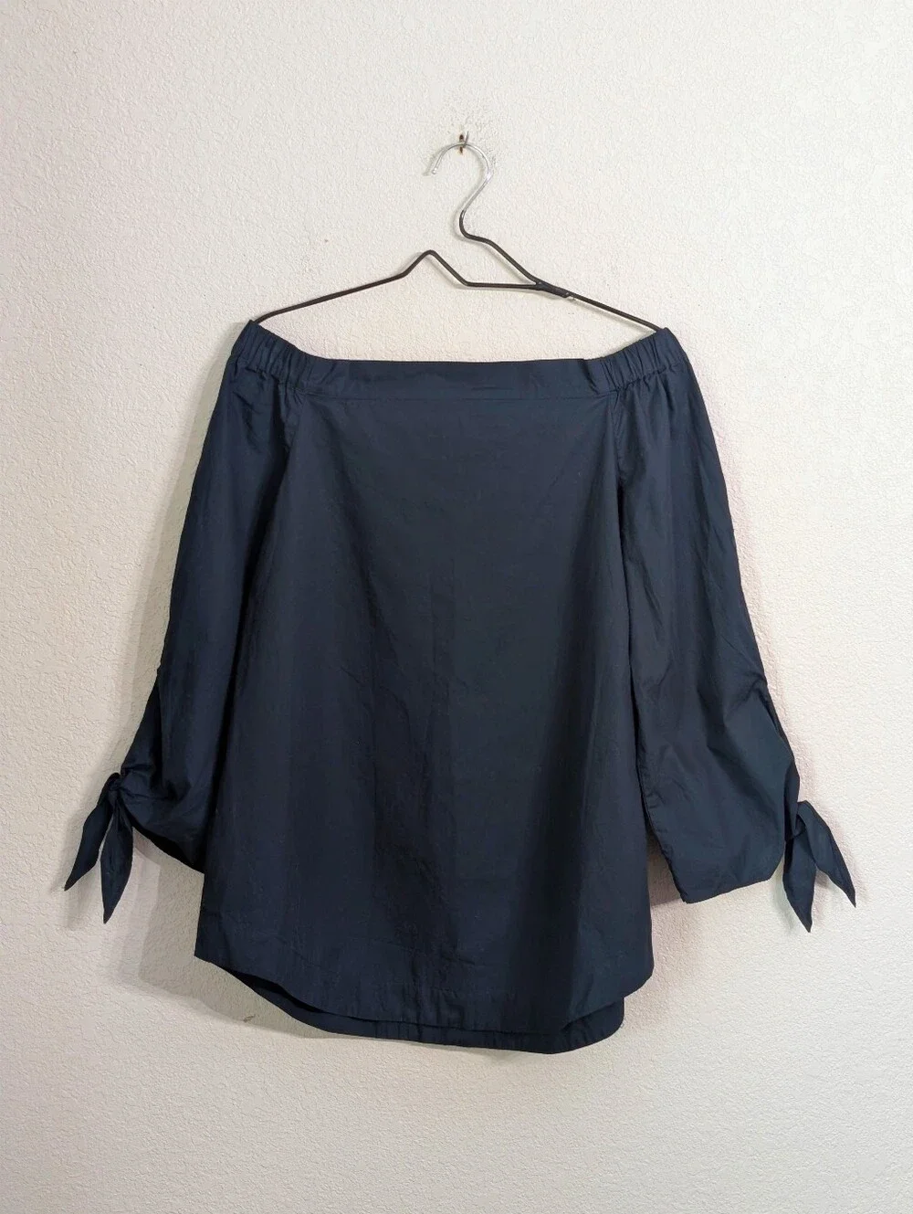 Free People Cotton Navy Blue Off The Shoulder Top Blouse Size S Tie Sleeve Chic